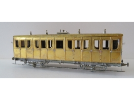 K161  Voiture Est 2 essieux portières et toilettes type A4t
